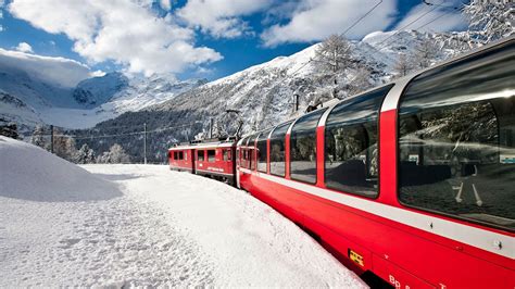 El Tren En Suiza Que Es Patrimonio De La Unesco Albula Bernina