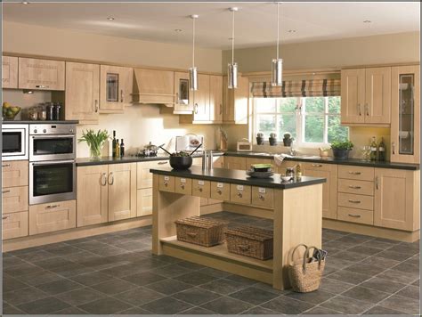 Everything you need is close at hand. Light Birch Kitchen Cabinets | Birch kitchen cabinets, New ...