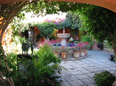 If Only Mexican Garden Outdoor Decor Backyard Mexican Courtyard