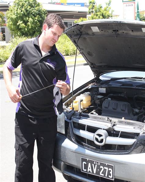 Save Your Money By Getting Car Servicing With A Mobile Mechanic