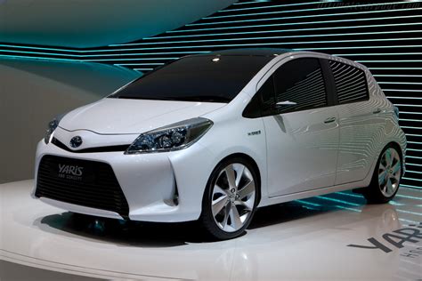 Toyota Yaris Hsm Concept Geneva International Motor Show