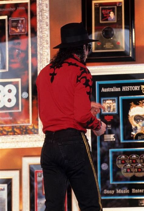The Back Of Michael Jackson Michael Jackson Jackson Michael