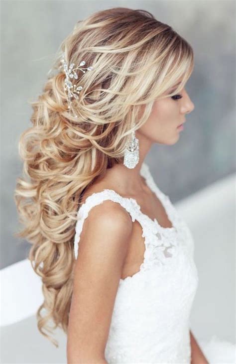 30 Best Prom Hair Ideas 2019 Prom Hairstyles For Long And Medium Hair Hairstyles Weekly