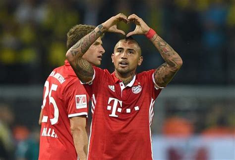 Видеообзор матча уругвай — чили. Otra corona: El Bayern Munich gana la Supercopa con un gol ...