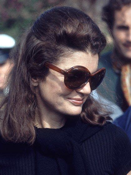 9 Important Beauty Lessons We Learned From Jackie O Jackie Onassis