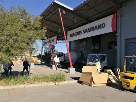 Magnis Ud Trucks Samrand In The City Centurion