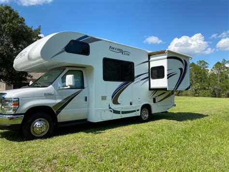2018 Thor Motor Coach Freedom Elite 22fe Class C Rv For Sale By Owner