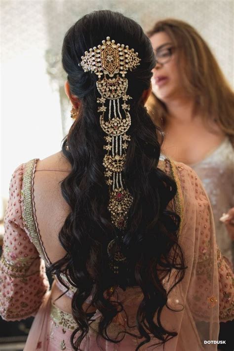 Done With Cliche Maang Tikkas Here Are 9 Exquisite Head Accessories