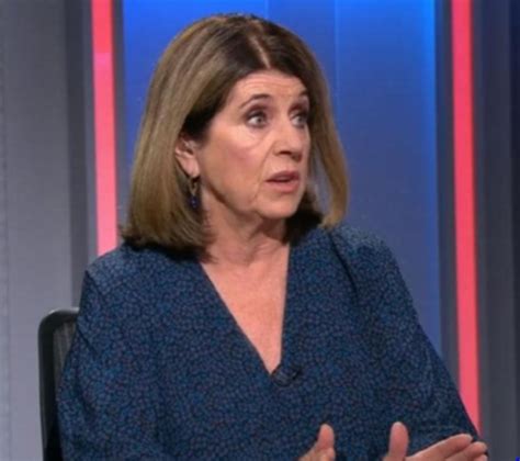 Caroline willson has taken aim at channel 7 afl commentator xavier ellis after the former hawthorn. AFL columnist Caroline Wilson compares Peter V'landys to ...