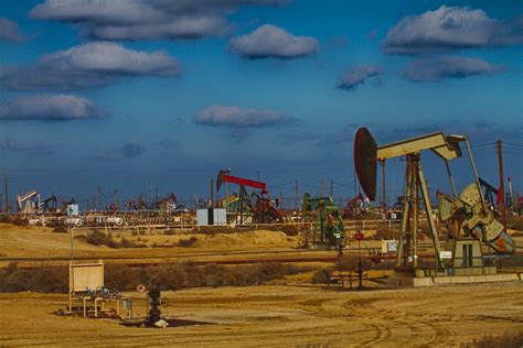 Oil&gas eurasia provides news, interviews, opinions, and analysis on petroleum and the future energy industry in eurasia and global frontier markets. EPA Moves to Regulate Oil and Gas Methane Emissions ...