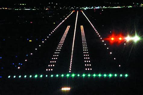 Runway End Lights Meaning