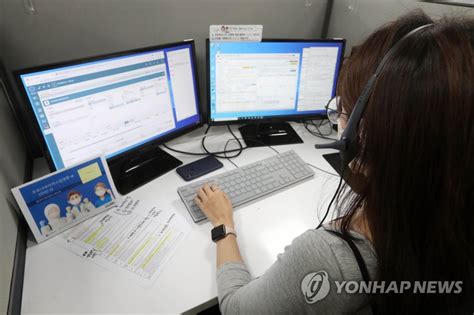 Jun 03, 2021 · 60~74세 고령층을 대상으로 한 코로나19 백신 접종 사전예약이 3일 마무리된다. 70∼74세 어르신 백신 접종 사전예약률 46.9%..65∼69세는 31.3%