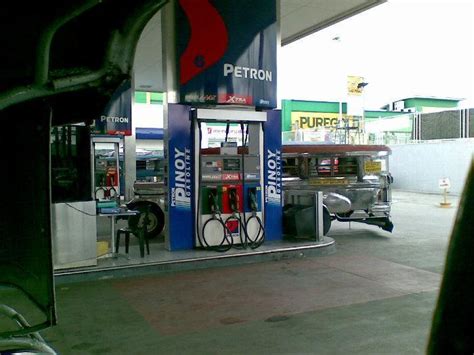 Petron Gas Station Las Piñas Petron Corporation Open 24 Hours