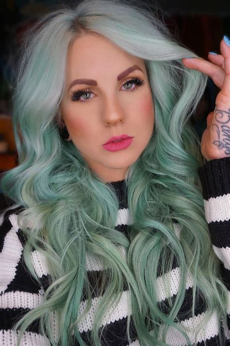 15 Amazing Bright Hair Colors Ideas To Copy