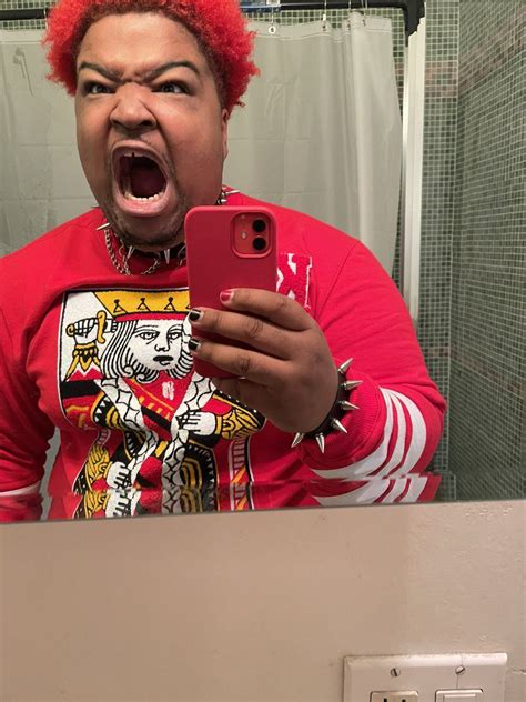 Mario Judah House Bathroom Selfie Screaming Yelling Outfit Red