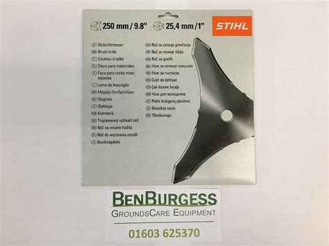 Stihl 3 Bladed Brush Knife 250mm Ben Burgess