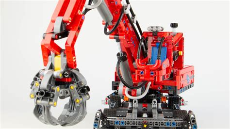 Lego Technic 42144 Material Handler Set Review And Gallery