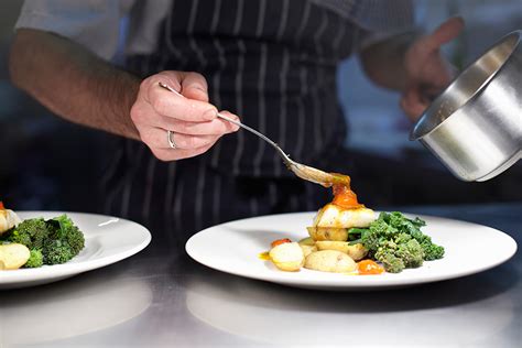 13 Cooking Tips You Learn From Working In A Restaurant