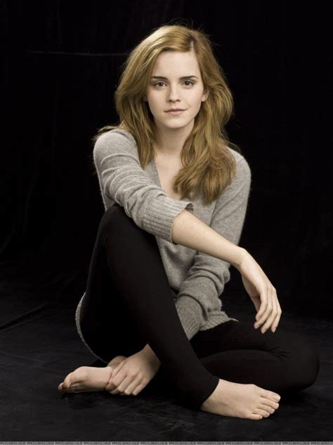 Emma Watsons Feet Are Hollywoods Sexiest Page 8 Of 27 Wikigrewal