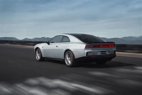 2024 Dodge Charger Daytona Is An EV Muscle Car With Up To 670 HP