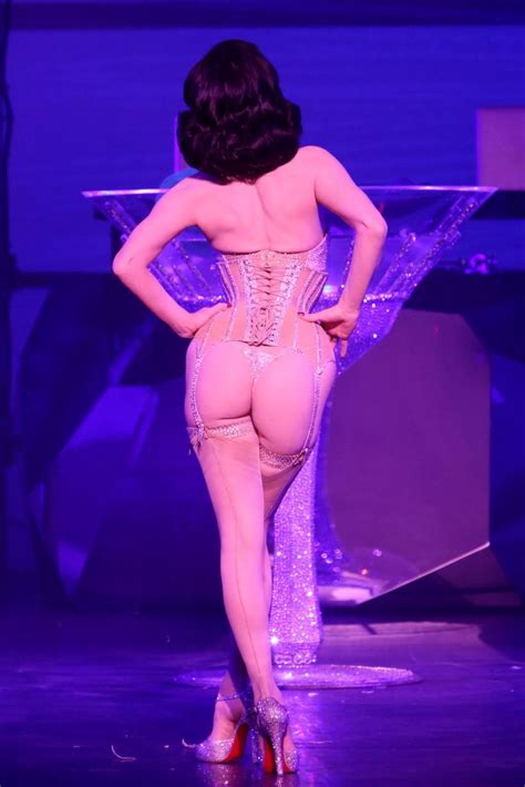 Dita Von Teese Sexy Topless Photos Video Thefappening
