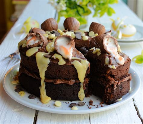 Made from potato and tapioca starch, egg replacer is free of eggs, gluten, wheat, casein, dairy, yeast, soy, tree nuts, and peanuts, making it useful for vegans and those with food allergies. A BIG Easter Cake! Creme Egg Chocolate Drizzle Cake