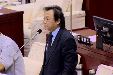 疫情累計數, updated at may 5, 19:55. 快新聞／網傳台灣疫情失控 王世堅怒批假訊息!必要時開告!-民視新聞網