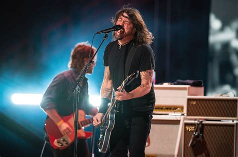 How Foo Fighters My Hero Influenced ‘ted Lasso’ Season 2 Billboard