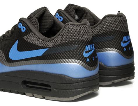 Nike Air Max 1 Hyperfuse Black Blue Glow New Images