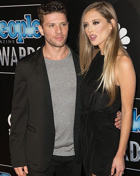 Ryan Phillippe Engaged To Girlfriend Paulina Slagter After Romantic