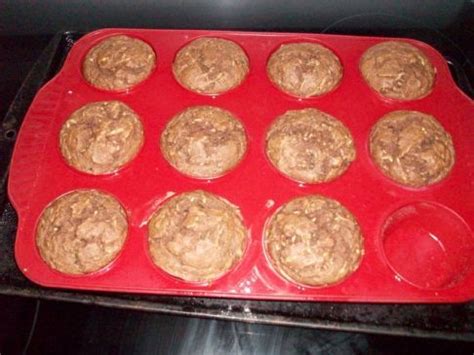 The recipe calories are based on low fat cheese. Low Calorie Zucchini Bread Muffins Recipe | SparkRecipes
