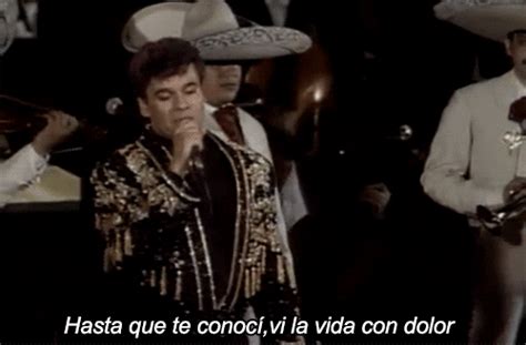 Quemocionmy awesome meme text.,quemocion,falta una semana para ver a juangat.,falta una semana para la resurrección de juanga. Juan Gabriel GIF - Find & Share on GIPHY