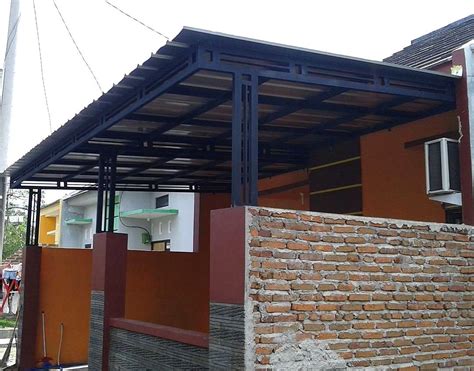 Penggunaan kanopi polycarbonate yang cukup poupuler di kalangan masyarakat, kanopi jenis ini hampir semua di pakai untuk jenis rumah kebanyakan. INSPIRASI DESAIN KANOPI RUMAH MINIMALIS 2021