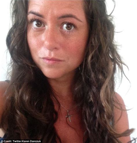 Karen Danczuk Is Blasted On Twitter After Posting Sexy Bikini Selfies Daily Mail Online