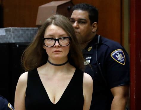 Who Is Anna Delvey What We Know About The Scammer From Inventing Anna