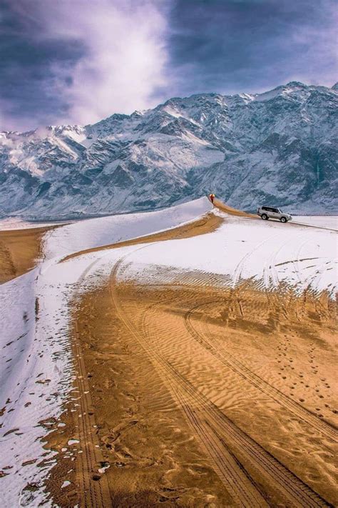 World Dune 4k Photography Travel Around The World Around The Worlds Cold Deserts Deserts Of