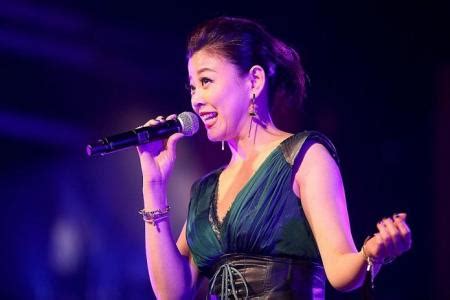 Download lagu mp3 jeryl lee pei ling masyitah masya gratis. Lee Pei Fen steals the show at Getai Awards in centaur ...