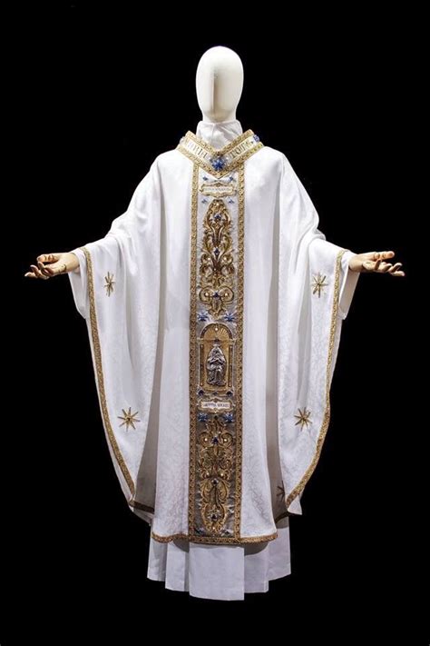Pin By J On Chasubles Priest Outfit Priest Costume Fantasy Clothing