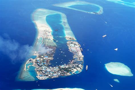 Thilafushi Maldives The Garbage Reclaimed Island By Ibrahim Asad