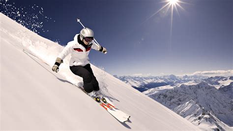 Skiing High 1280 X 720 Hdtv 720p Wallpaper