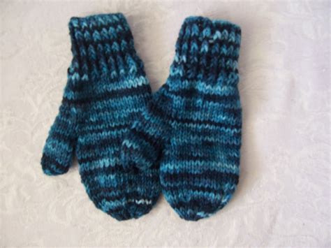 Cn pick up and knit 1 st from the cast on st edge. Knitting for Peace: Children's Mittens