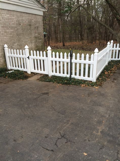 Pvc And Vinyl Fencing
