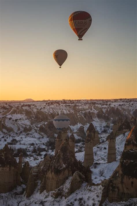 Editorial Goreme Hot Air Balloons Editorial Photo Image Of Cold