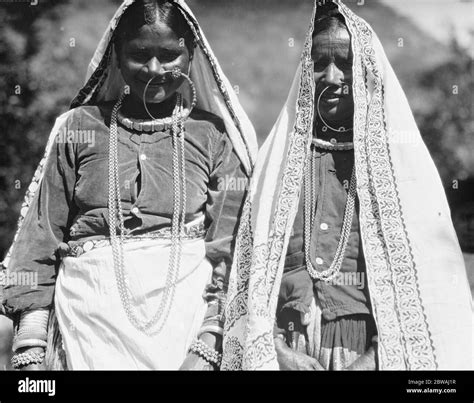 Kumaoni Women Uttarakhand India Kumaon Is The Fascinating Hill Region Of Western Uttar