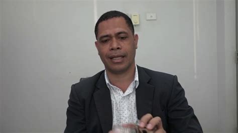 The minister of health is a senior member of the government of east timor and is responsible for the health policy of the state and related services. DNSP, Alerta informasaun kona-ba embalajen TABAKU foun ...