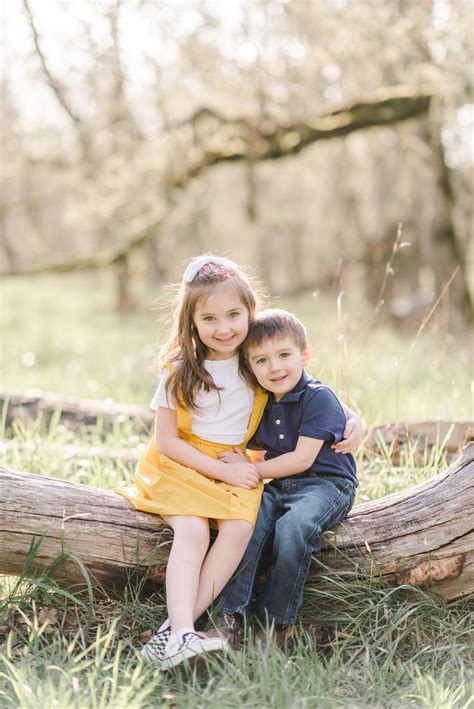 Brother And Sister Sibling Photography Poses Sibling Photography Sibling Photo Shoots