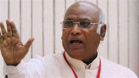 Mallikarjun Kharge objects to Shukla's appointment as CBI chief, claims ...