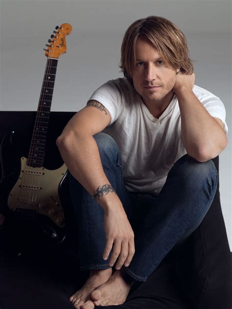 Keith urban of north island, new zealand, and australia inherited a passion for american country music from his parents and by the time he was a teenager, . Keith Urban Celebrates His 13th #1 Single "Long Hot Summer ...