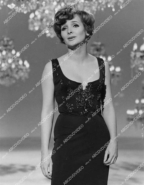 Crp 04189 1969 Music Singer Millicent Martin Tv The Liberace Show Crp Abcdvdvideo