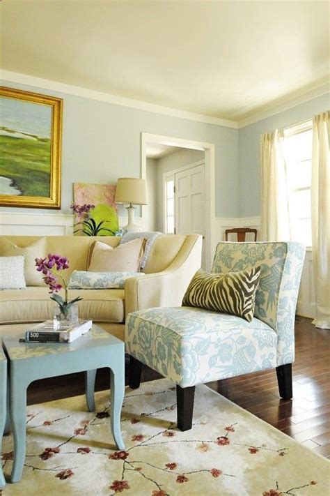 50 Yellow And Blue Rooms To Inspire Style Estate Beach Living Room